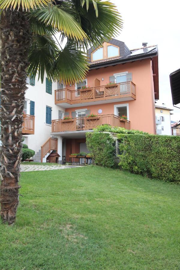 Affittacamere B&B Mercedes Romallo 外观 照片