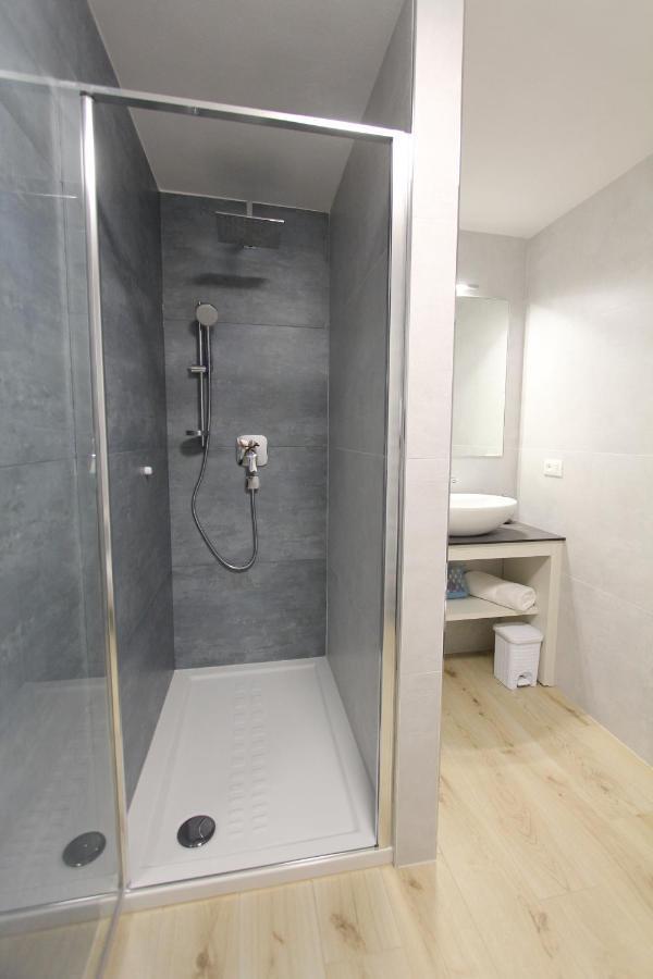 Affittacamere B&B Mercedes Romallo 外观 照片